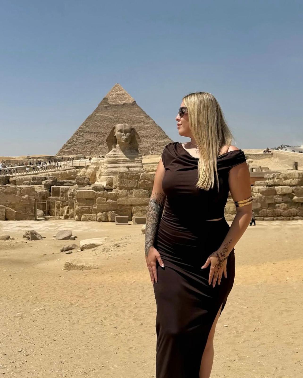 Egypt Pyramids 4*